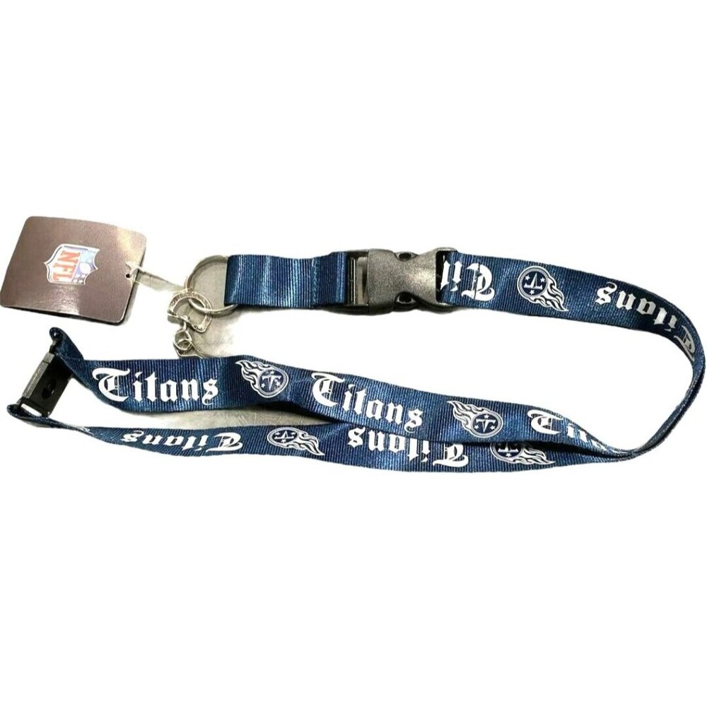 TENNESSEE TITANS Lanyard Keychain Old English Font Design New NFL Licensed